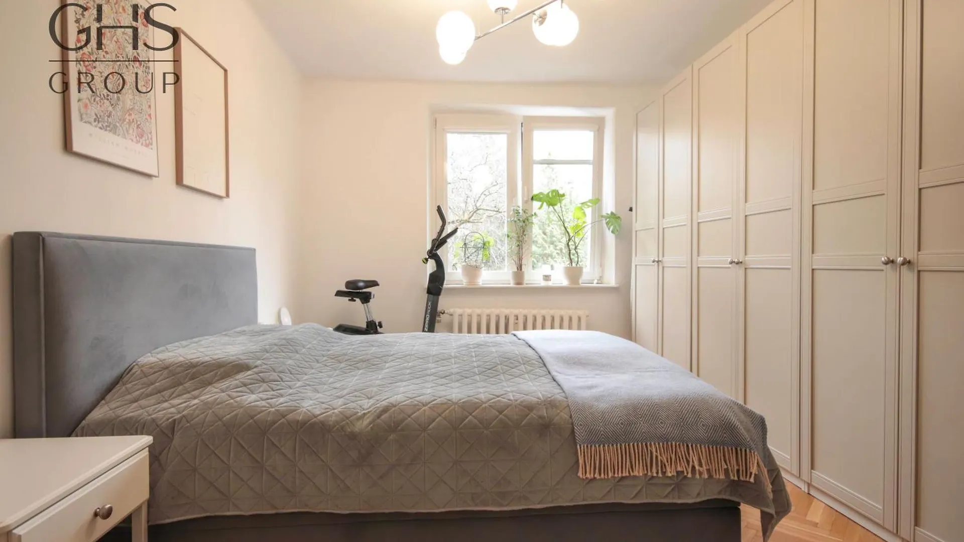 Beautiful Apartment In The City Center Krakow Poland