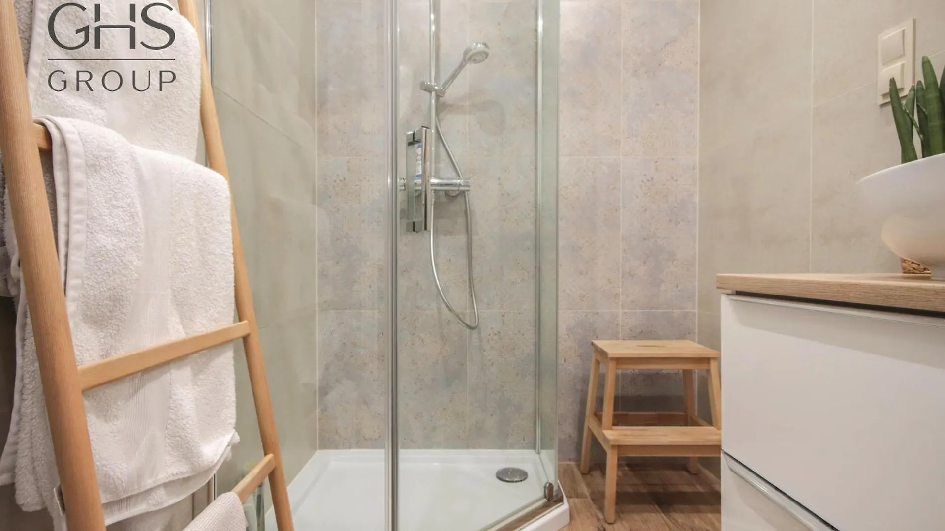Beautiful Apartment In The City Center Krakow 0*,